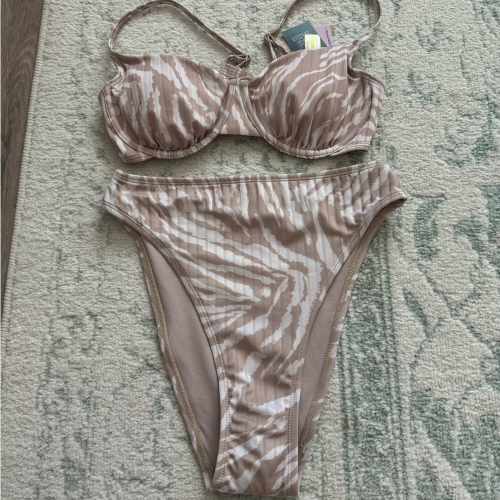 High Waisted & Bra Bikini Set